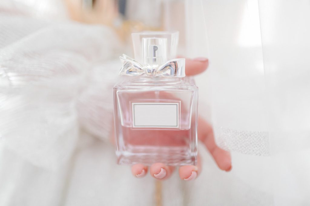 A parfümök használata befolyásolja a hangulatunkat.